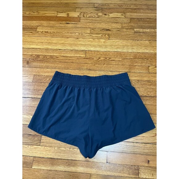 Old Navy Active High-rise Quick Dry Athletic Shorts Women's Plus Size 2X Gray - Picture 4 of 4